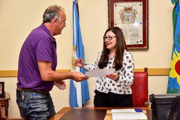 RECONOCIMIENTO PARA LA FILIAL DE ESTUDIANTES DE LA PLATA POR SU APORTE SOLIDARIO A LA COMUNIDAD DE CHASCOMÚS