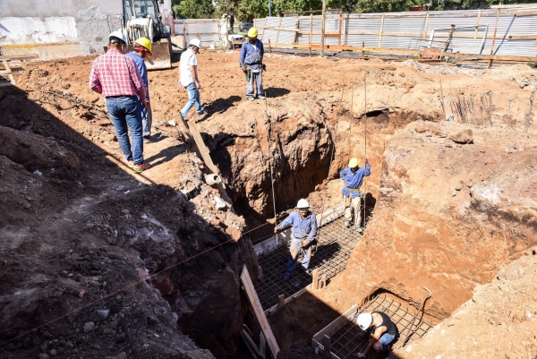 SALA DE PEDIATRÍA: SE INICIÓ LA ETAPA DE ESTRUCTURACIÓN Y HORMIGONADO