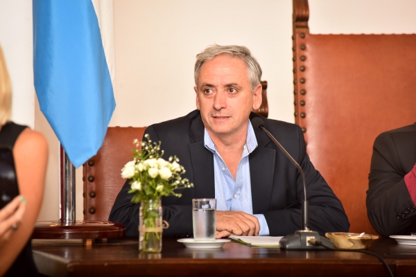 JAVIER GASTÓN: “LA TRANSFORMACIÓN DE LA CIUDAD QUE LLEVAMOS ADELANTE NOS DEBE LLENAR DE ORGULLO. ESTAMOS CONSTRUYENDO EL CHASCOMÚS QUE NECESITAMOS Y QUE QUEREMOS”.