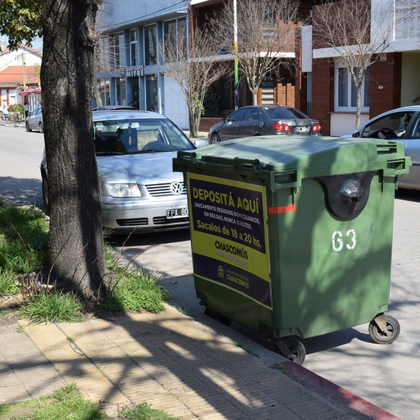 MULTAS POR SACAR LA BASURA FUERA DE HORARIO