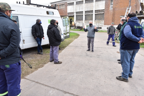 PARA REFORZAR LAS MEDIDAS DE PREVENCIÓN SE CAPACITA A PERSONAL MUNICIPAL SOBRE CUIDADOS DURANTE LA PANDEMIA