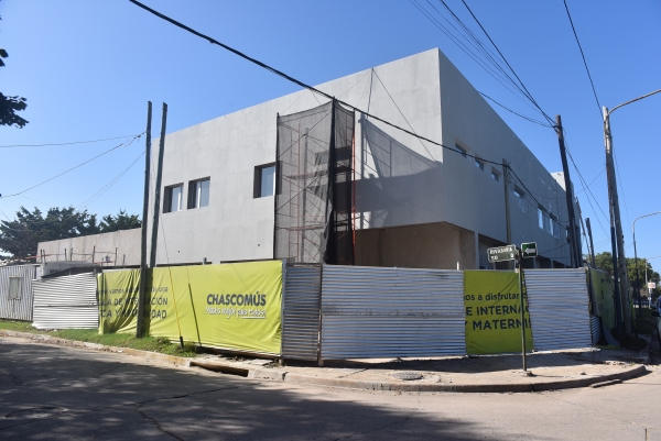 SALA DE MATERNIDAD Y PEDIATRÍA: COMENZARON LOS TRABAJOS DE PINTURA.