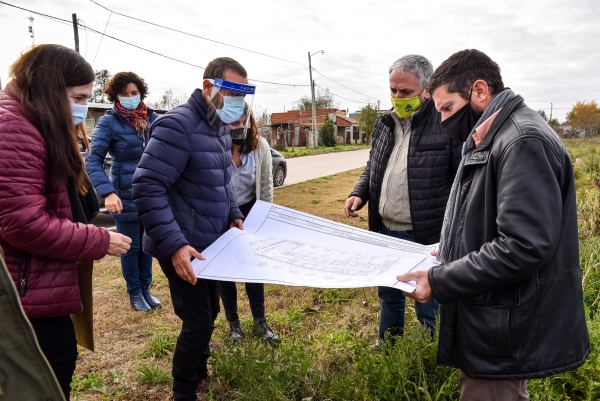 JAVIER GASTÓN: “QUE EL VECINO TENGA UNA ATENCIÓN EN SALUD A METROS DE SU CASA FUE, ES Y SERÁ NUESTRO OBJETIVO” 