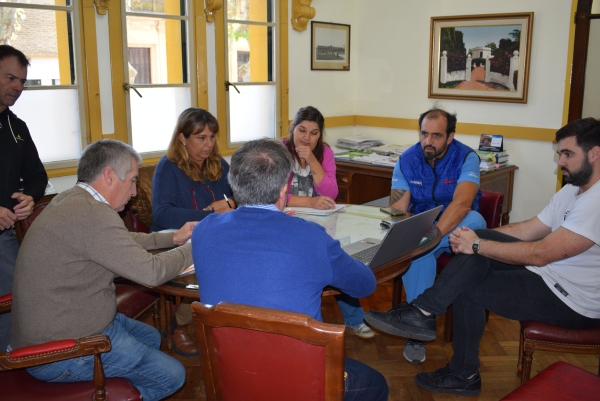 REUNIÓN PARA EVALUAR MODIFICACIONES DE LOS BALCONES GASTRONÓMICOS EN LA ZONA CÉNTRICA