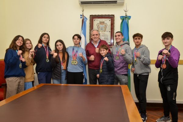 DEPORTISTAS CHASCOMUNENSES SE DESTACARON EN EL 2º TORNEO NACIONAL DE TAEKWONDO 