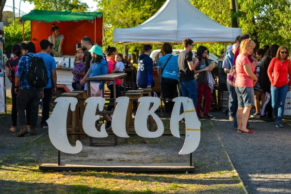 EN EL MES DE LA MIEL: LA CERVEZA ARTESANAL “CEIBA” LE AGREGA VALOR A UN PRODUCTO NOBLE