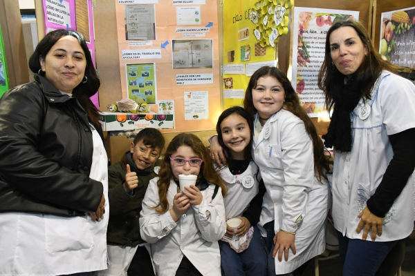 MÁS DE 60 PROYECTOS SE PRESENTARON EN LA FERIA DE EDUCACIÓN, ARTES, CIENCIAS Y TECNOLOGÍA