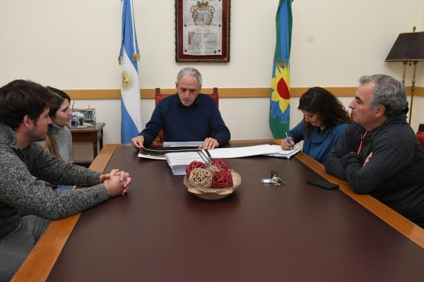 Presentación de una propuesta para la explotación del Edificio del Turista