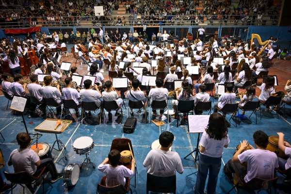 Imponente marco tuvo el Conciertazo de la Orquesta-Escuela