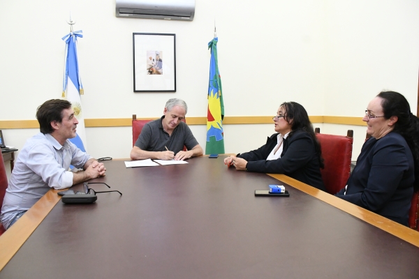 Javier Gastón mantendrá diversas reuniones con referentes y especialistas en gestión urbana durante un viaje d