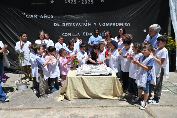 La Escuela Primaria Nº 20 celebró su centenario