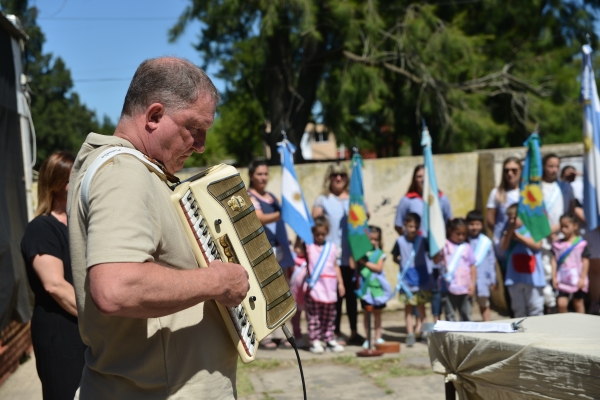 Nuevos nombres para la Secundaria Nº 9 y el CEC Nº 802