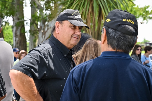 Javier Gastón participó del encuentro de veteranos del ARA Piedrabuena