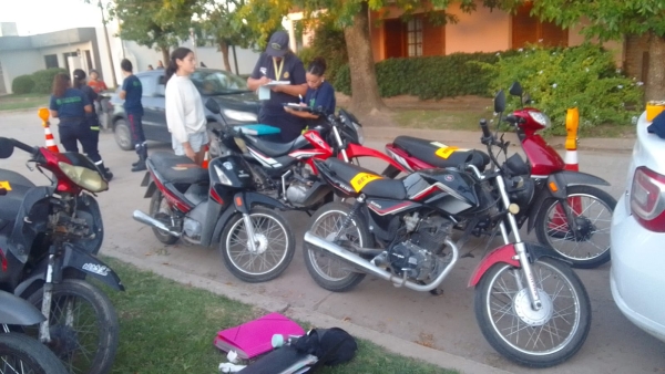  Durante el año, fueron retenidas 407 motos en operativos de control