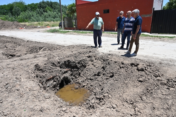 Avanza la obra de saneamiento hidráulico en el barrio Algarrobo