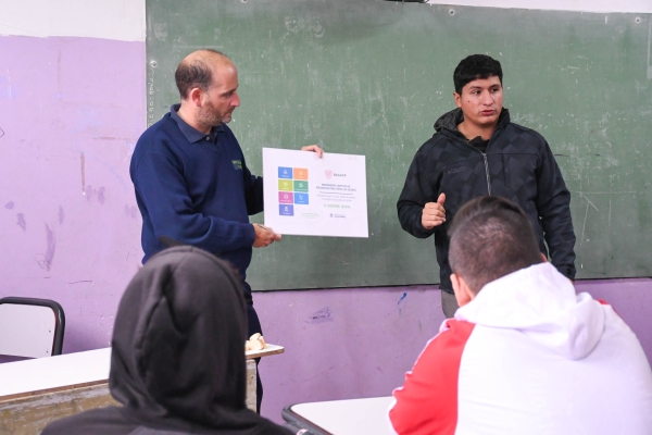 Basapp en un Click: Continúan las capacitaciones en escuelas secundarias