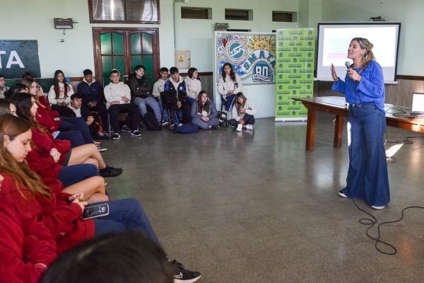  El intendente Javier Gastón acompañó el inicio del programa Coordenadas