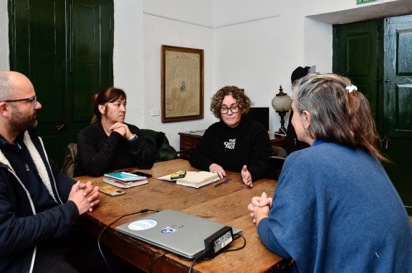 Reunión con autoridades educativas para revalorizar nuestra historia