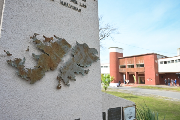 Se concretó la concesión del Edificio del Turista