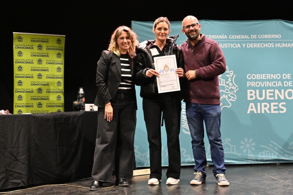 Más de 180 familias cumplieron el sueño de tener la escritura de su casa
