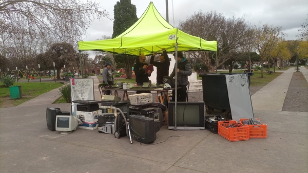 Exitosa jornada RAEE en plaza Libertad