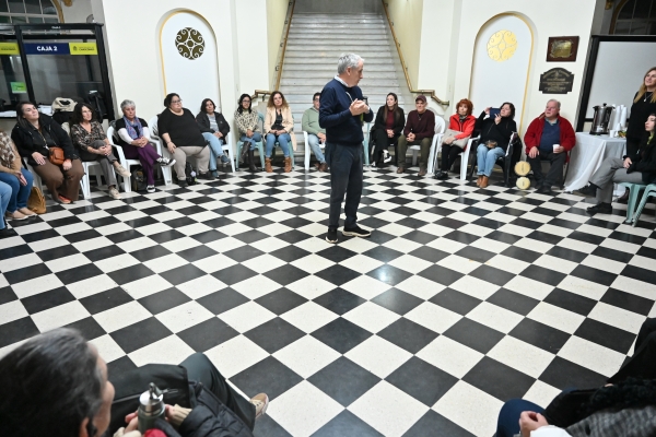 Reconocimiento a los artistas locales que participaron de la Fiesta Aniversario