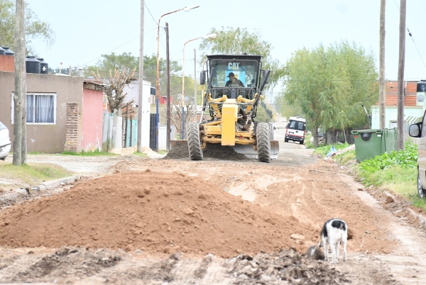 Continúa la puesta en valor de las calles del barrio 30 de Mayo