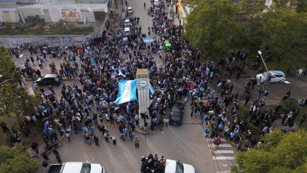 Argentina pasó a semifinales y la ciudad volvió a festejar