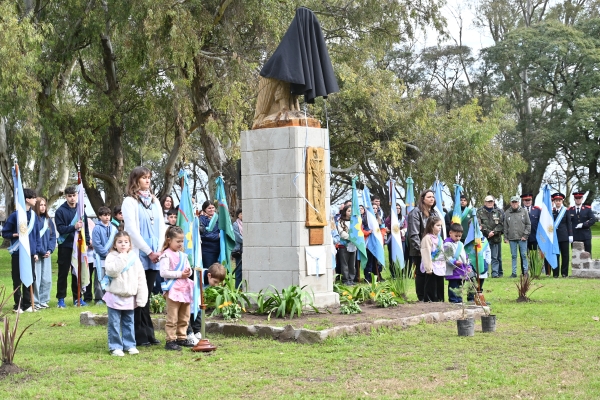 Emotiva conmemoración en el 176° aniversario del paso a la inmortalidad del General San Martín